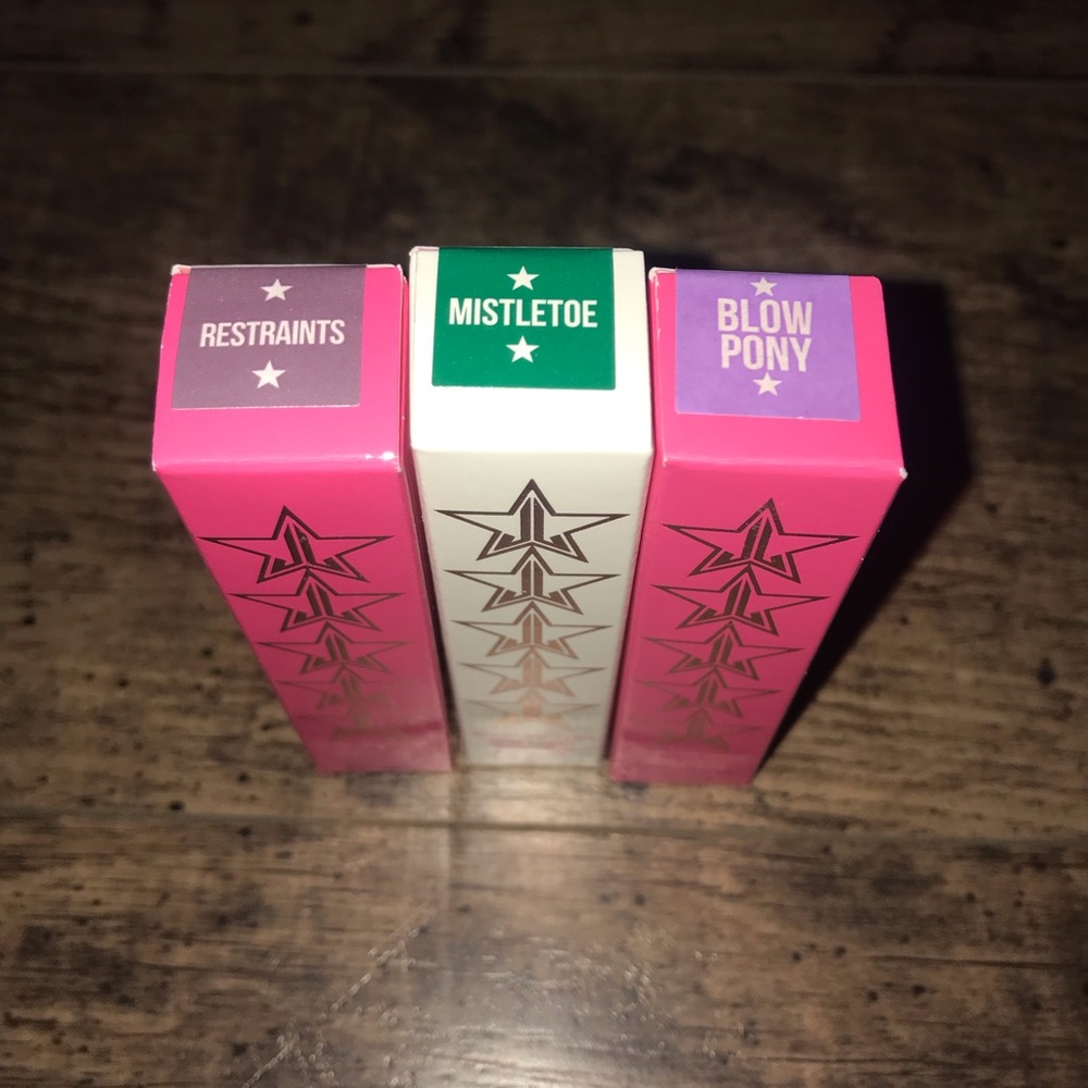 Jeffree Star Velour Liquid Lip and Scrub Bundle
